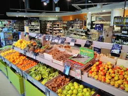 272-biocoop-camargue-arles-magasin-bio-fruit-legume-saison-local-agrume.webp